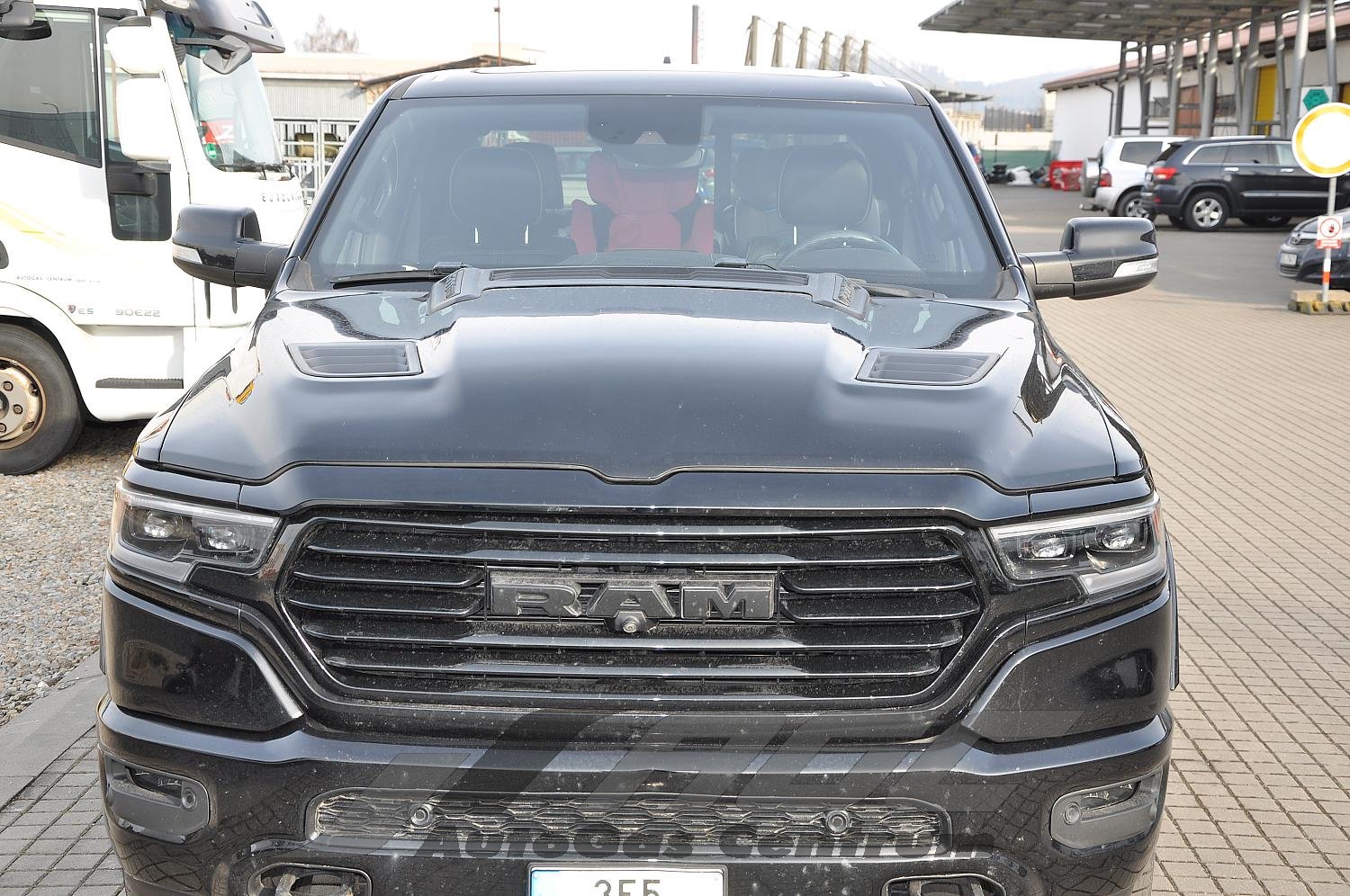 Foto z montáže LPG - DODGE RAM 5 654 cm³